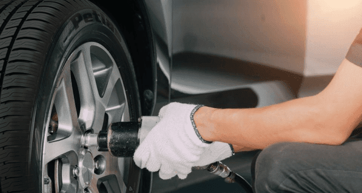 Front Tires Wear on Outside Edge: Causes and Solutions - Tire Reviews,  Buying Guide & Interesting Facts 
